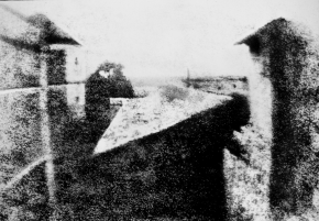 Photo "Point de vue de la fenêtre" - Nicéphore Niépce - 1827